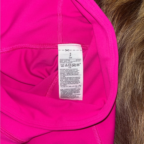 Old Navy Active Powersoft biker shorts - Picture 5 of 5